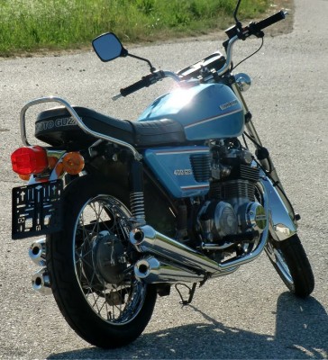 Guzzi 400 GTS hi re Sonne 600.jpg