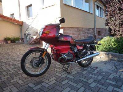 R100RS-2.jpg