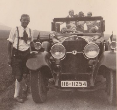 1935 Mercedes Vorderansicht.JPG