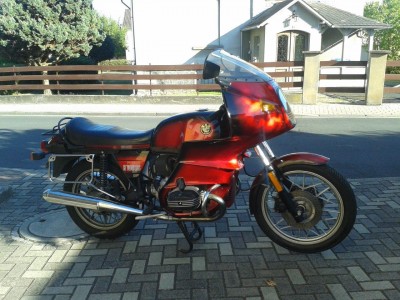 R100RS-1.jpg